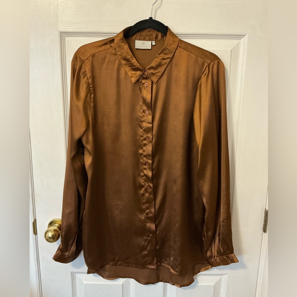Kaffe Toffee Satin KArandia Shirt, SIze 44